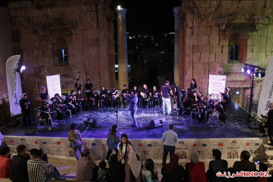 قصة وشعر وغناء في 